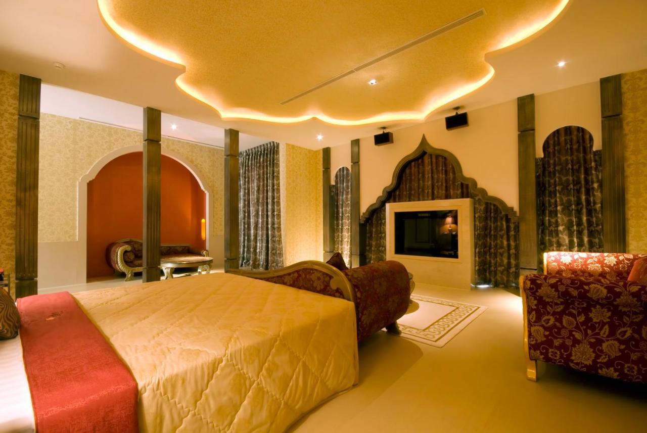 Harport Motel Kaohsiung Bagian luar foto
