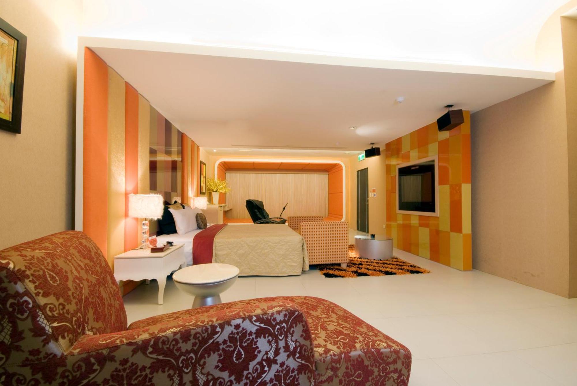 Harport Motel Kaohsiung Bagian luar foto